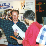 kopie van adam hardin at county fair booth1994